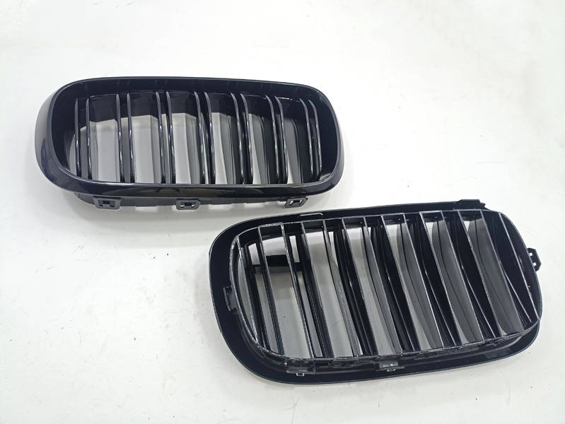 Решетки радиатора BMW X5 F15 (2013 - 2018г), X6 F16 (2014 - 2018г) глянец OEM 7316075, 7316076 УЦЕНКА! ВС - фото №4
