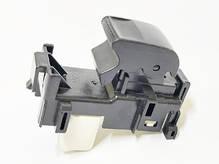 Кнопка стеклоподъемника AURIS, AYGO, RAV4, VERSO, YARIS переднего правого (Тайвань) ВС OEM 8481006030