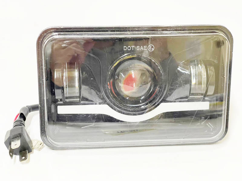 Фара ближнего дальнего света ДХО H4 LED 20-35Вт 12-24В 1100-1180Лм 170х110х70 (4x6) (Тайвань) ВС4 1 СОРТ - фото