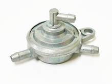 Кран топливный вакуумный GY6 125-150с (3 трубки 2х6мм+5мм) на скутеры (пр-во Тайвань) ВС ПД 156771