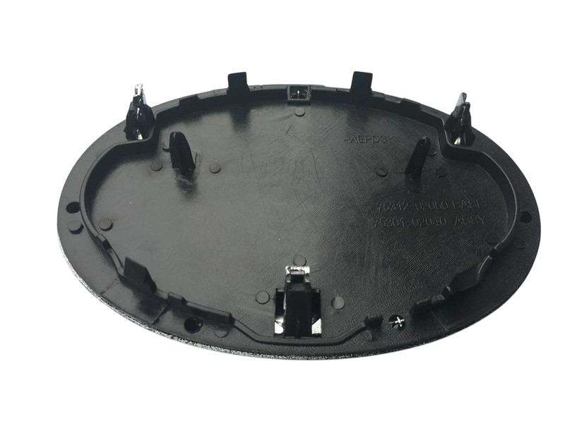 Эмблема решетки Toyota Corolla (2008 - 2013г) 140х95мм (на 3 штифтах) OEM 75312-02050, 75301-02040 СН - фото №2